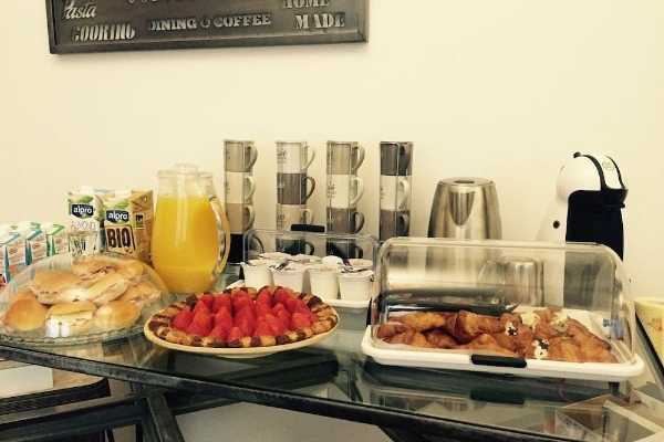 Atmos Luxe Navigli Hostel & Rooms
